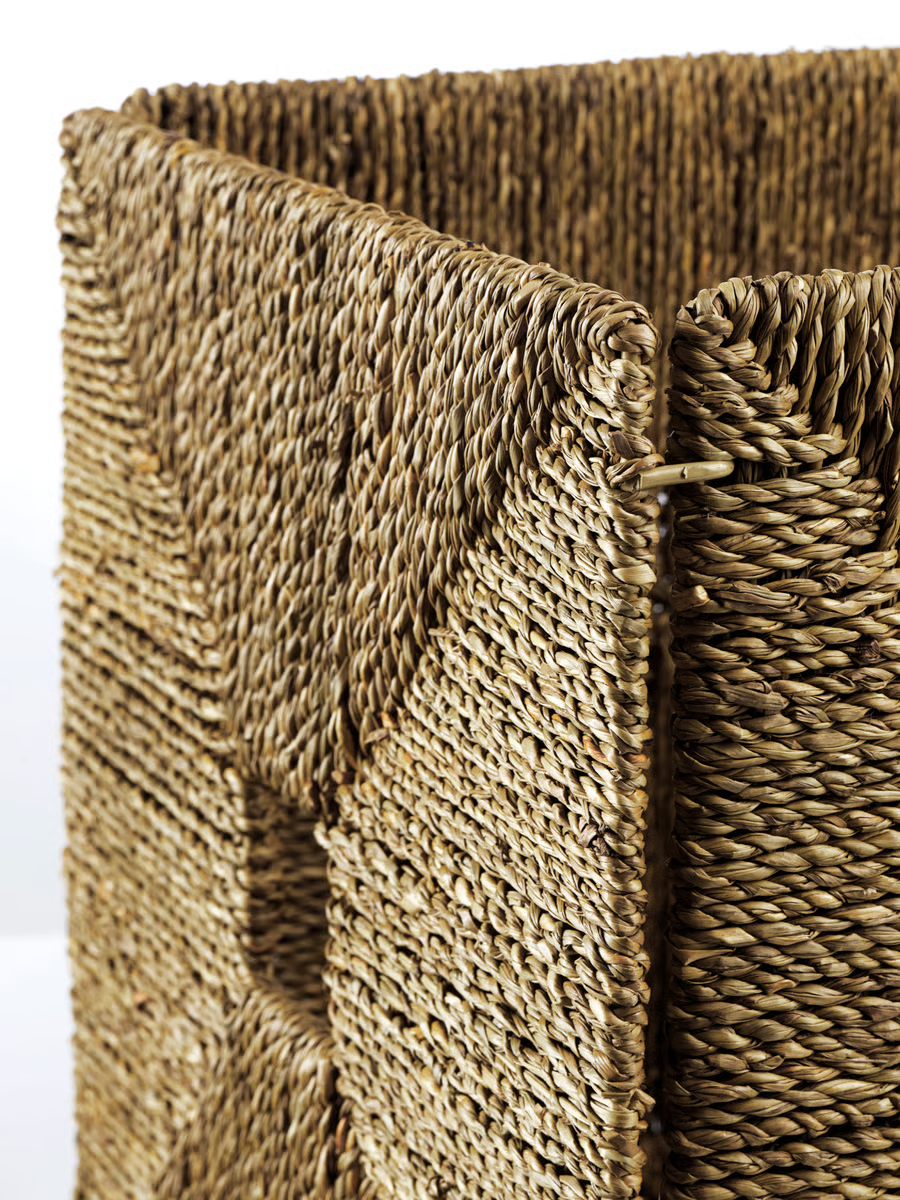 KNIPVIK Handwoven Seagrass Storage Basket - Image 3