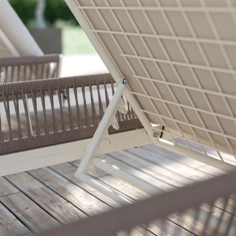 SEGERAN Adjustable Cushioned Sun Lounger - Image 3