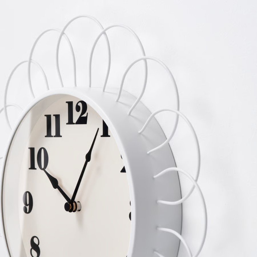 KOPPARVIK Floral Frame Wall Clock - Image 3