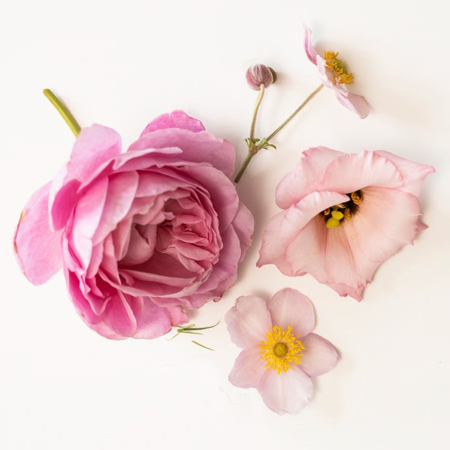 LOTVIK Pink Flowers Scented Pillar Candle - Image 3