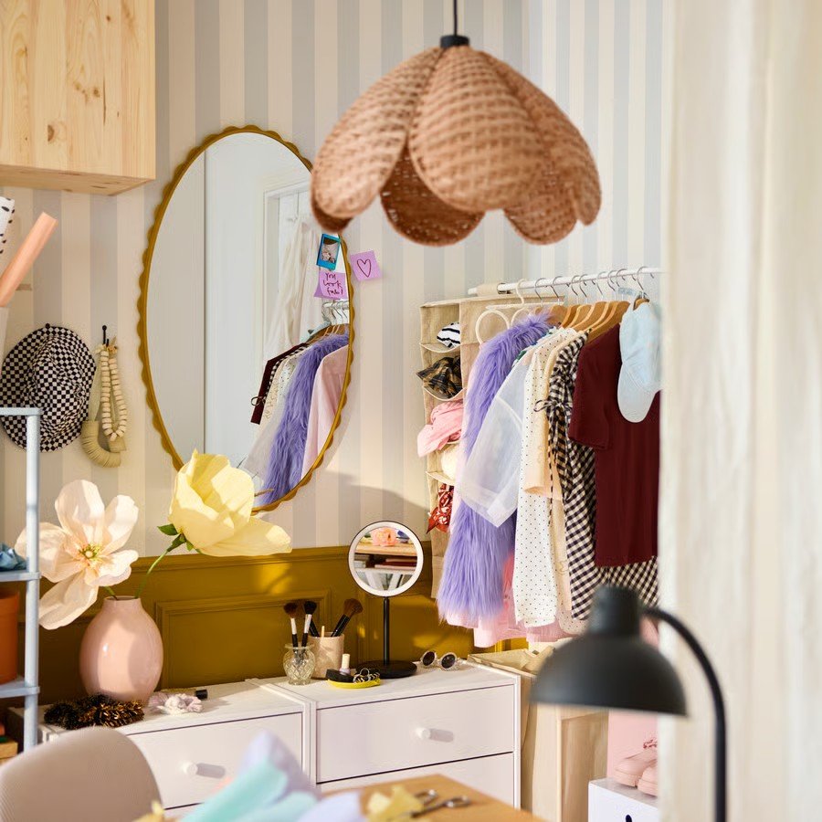 DAGVIK Scalloped Oval Wall Mirror - Image 2