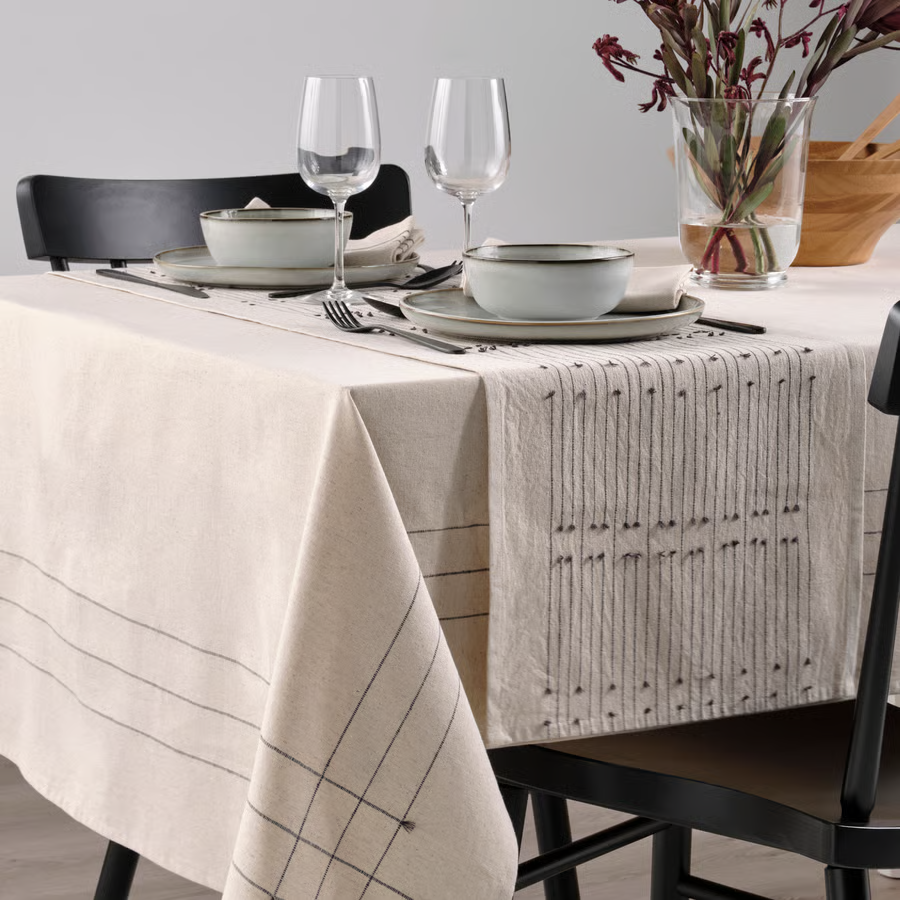 VARVIK Decorative Table Runner - Image 3