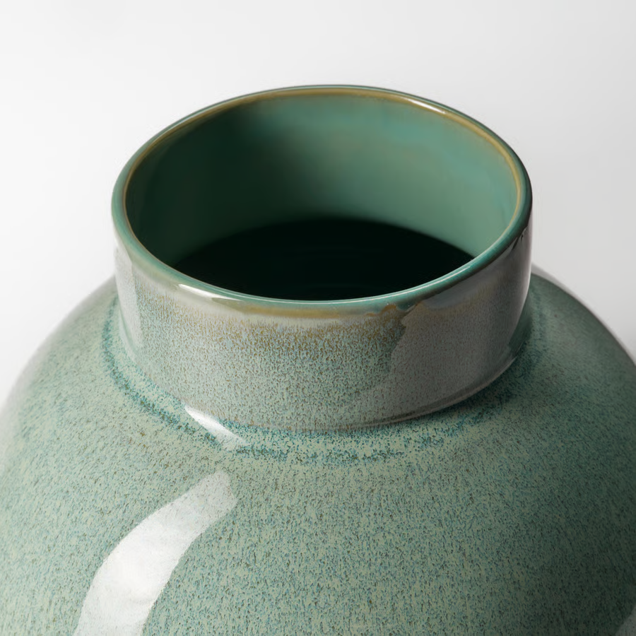 GLANVIK Sculpted Ceramic Vase - Image 2
