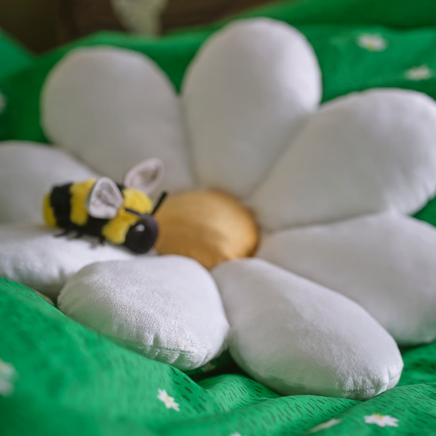 SKOGVIK Flower-Shaped Decorative Cushion - Image 2