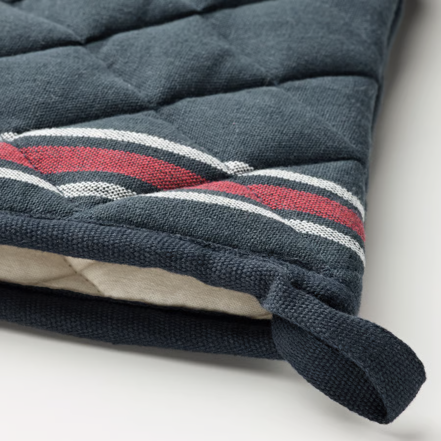 HILDEVIK Quilted Oven Glove - Image 2
